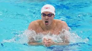 巴萨对皇马第10分钟，全场高喊梅西的名字